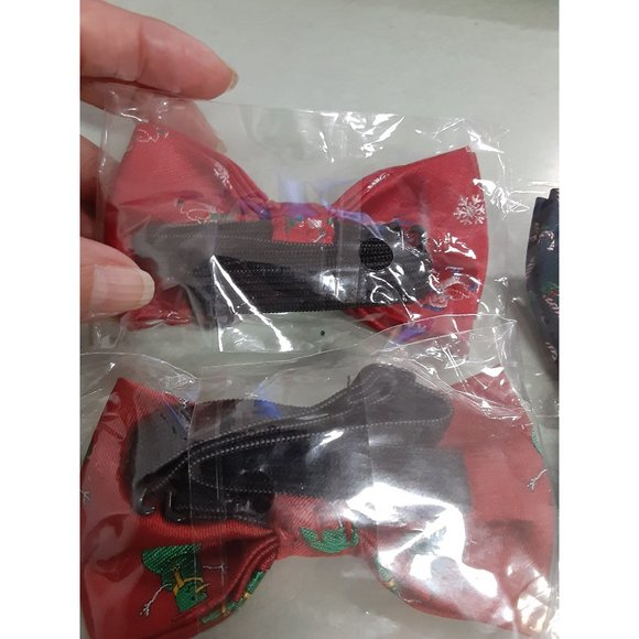Boys Pretied Bow Ties set of 4 Christmas Holiday Designs Fits 2-4 yrs NEW - Picture 5 of 6